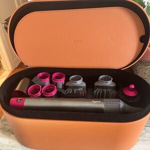 Dyson air wrap
All pieces included 
Barely used